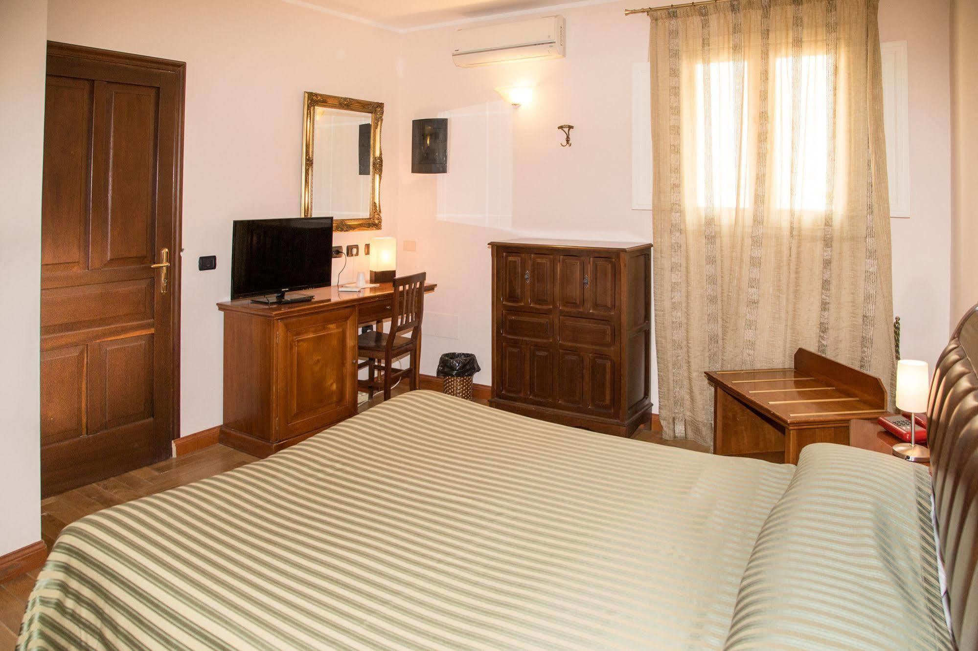 Residence Acropoli Syracuse Bagian luar foto
